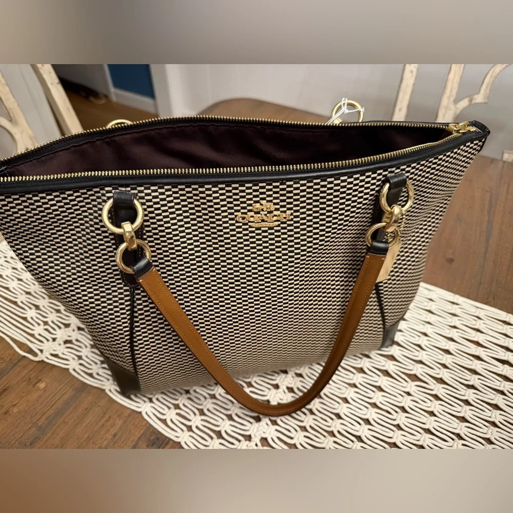 Coach large Ava fabric zip top tote with gold hardware.  Excellent condition.